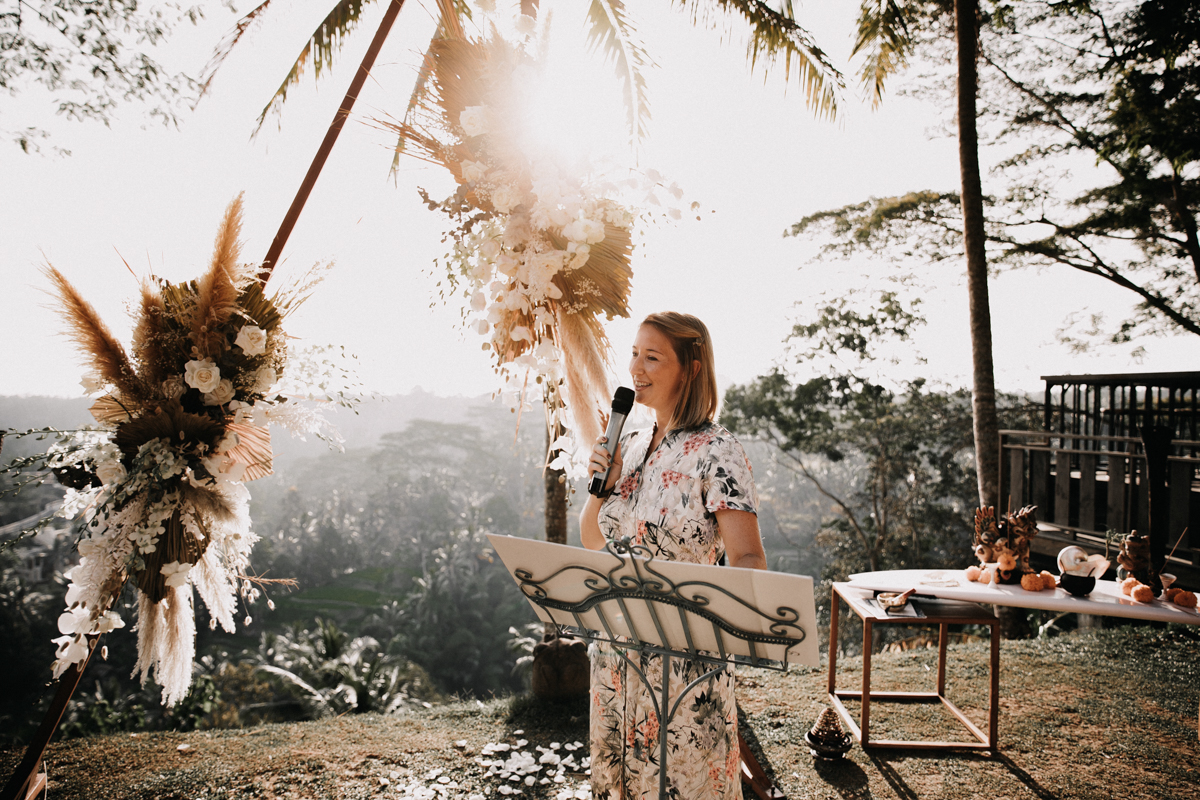 Free spirit wedding on Bali